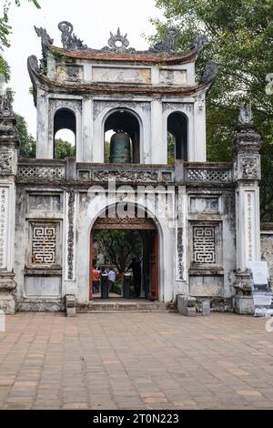 Hanoi, Vietnam. Main Gate to the Temple of Literature, Van Mieu,  Dedicated to Confucius. Stock Photo