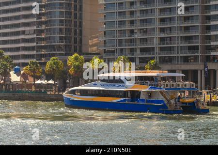 Sydney City, NSW, Australia - April 17, 2022: Manly Fast Ferry daily service departing from Circular Quay at Sydney Harbour and heading to Manly on a Stock Photo