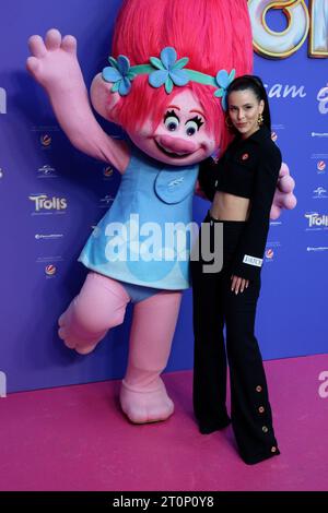 Cologne, Germany. 08th Oct, 2023. Voice actress Lena Meyer-Landrut comes to the premiere of the film 'Trolls - Strong Together'. Credit: Henning Kaiser/dpa/Alamy Live News Stock Photo