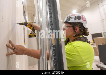 Detroit, Michigan - Apprentice carpenters and millwrights learn job skills at the Michigan Regional Council of Carpenters and Millwrights training cen Stock Photo