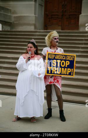 November 2, 2016 - Indianapolis, Indiana, USA: Periods for Politicians formerly Periods for Pence stage an anti-Trump and anti-Pence The Revolution Will Be Uterized (A Rally in 3 Acts) on the steps of the Indiana Statehouse.  (Jeremy Hogan/Polaris) Stock Photo