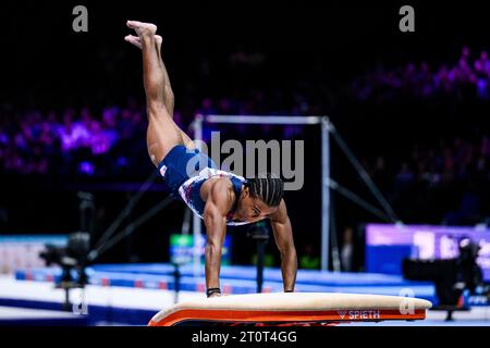 Antwerpen, Belgium. 08th Oct, 2023. Gymnastics: World Championship 2023, Men, Final, Vault, Sportpaleis. Khoi Young from the USA in action on vault. Credit: Tom Weller/dpa/Alamy Live News Stock Photo