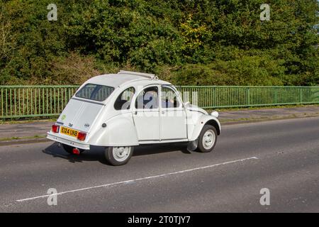 1987 80s eighties White Citroën 2 CV6 Special,  Roll back roof Stock Photo