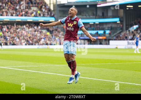 Vitinho in action at the Burnley FC vs Chelsea FC in the Premier League at Turf Moor, Burnley on Saturday 7th October 2023 Stock Photo