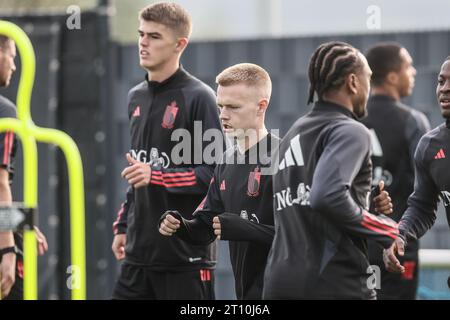 Tubize, Belgium. 10th Oct, 2023. Belgium's Arthur Vermeeren (C) pictured during a training session of the Belgian national soccer team Red Devils, at the Royal Belgian Football Association's training center, in Tubize, Tuesday 10 October 2023. The Red Devils are playing against Austria on Friday, match 6/8 in Group F of the Euro 2024 qualifications. BELGA PHOTO BRUNO FAHY Credit: Belga News Agency/Alamy Live News Stock Photo