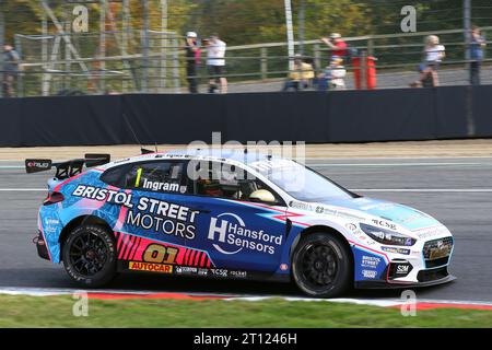 Tom Ingram - Bristol Street Motors with ExcelR8 -  finishes runner-up driving Hyundai i30N number 1 in the 2023 BTCC at Brands Hatch in October 2023 Stock Photo