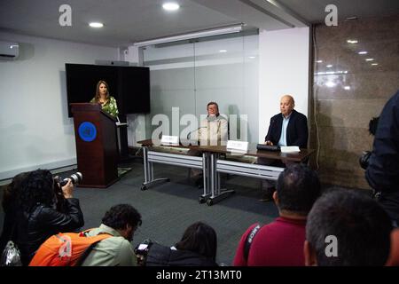 Bogota, Colombia. 10th Oct, 2023. The chief negotiator of the National Liberation Army (ELN) guerrilla group, Israel Ramirez Pineda, also known as Pablo Beltran (L) and the Colombian government chief negotiator Otty Patino during a joint declaration on the progress of the peace process between the Colombian government and the National Liberation Army, at the United Nations building in Bogota, Colombia, October 10, 2023. Photo by: Chepa Beltran/Long Visual Press Credit: Long Visual Press/Alamy Live News Stock Photo