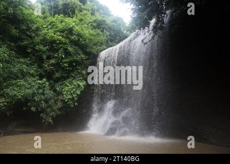 Chittagong  Bangladesh 18september 2023, Khoiyachora multisteps waterfalls at Mirsharai Upazila in Chittagong, Bangladesh.Nazmul islam /alamy live new Stock Photo