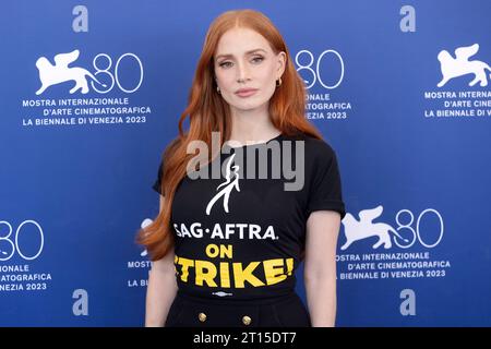 VENICE, ITALY - SEPTEMBER 08: Jessica Chastain attends the photo-call for the movie 'Memory' at the 80th Venice International Film Festival on Septemb Stock Photo