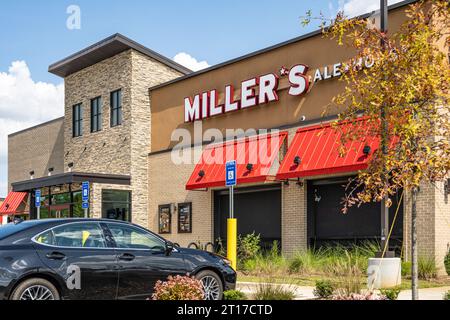 Miller's Ale House casual dining restaurant and sports bar in Snellville, Georgia. (USA) Stock Photo