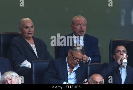 Alan Sugar, Enterprise Tsar at the Department for Business, Innovation and Skills of the United Kingdom. - Tottenham Hotspur v Liverpool, Premier League, Tottenham Hotspur Stadium, London, UK - 30th September 2023. Editorial Use Only - DataCo restrictions apply Stock Photo