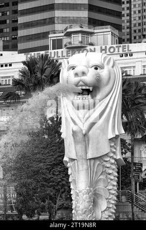 The Merlion (The Official Mascot Of Singapore) Located In The Merlion ...