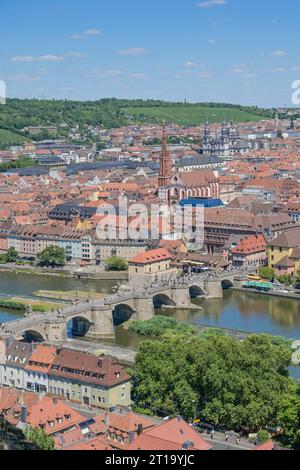 Stadtpanorama, Alte Mainbrücke, Main, Altstadt, Würzburg, Bayern, Deutschland Stock Photo