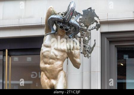 Los Angeles, United States of America; January 15, 2023: Sculpture of the famous luxury and brand stores on the street of Rodeo Drive, in the town of Stock Photo