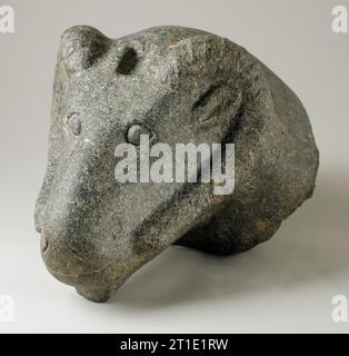 ram head sphinx Stock Photo - Alamy