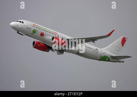 Los Angeles International Airport, California, USA - Sept. 5, 2023: An Airbus A320, operated by Mexican low-cost airline Viva Aerobus, is shown. Stock Photo