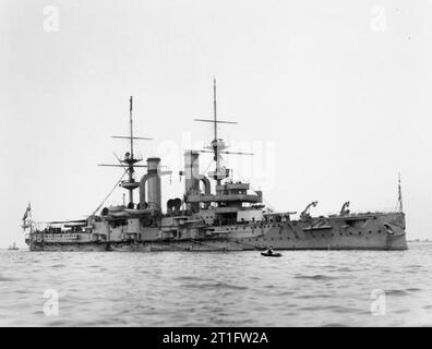 . British battleship HMS Triumph (1903) Stock Photo