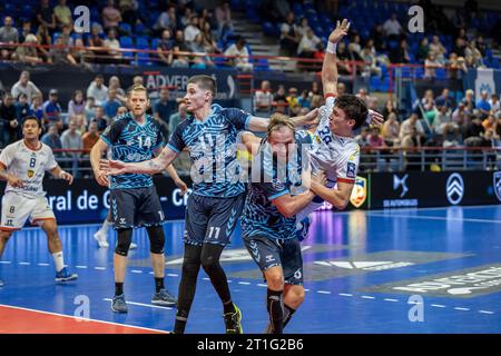 (C) Denis TRASFI / MAXPPP - à Créteil au Palais des sports Robert Oubron le 13-10-2023 - Handball Liqui Moly Starligue - Union Sportive de Créteil Han Stock Photo