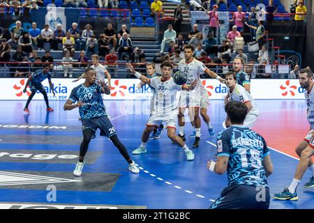 (C) Denis TRASFI / MAXPPP - à Créteil au Palais des sports Robert Oubron le 13-10-2023 - Handball Liqui Moly Starligue - Union Sportive de Créteil Han Stock Photo