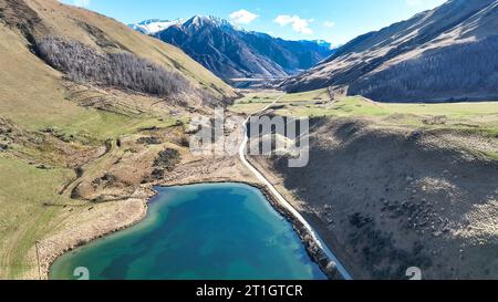 Alpine Lake Kirkpatrick in the hills near Queenstown Stock Photo