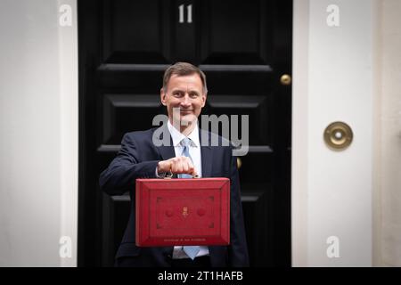 File photo dated 16/03/2023 of the Chancellor of the Exchequer, Jeremy Hunt, who took control of the nation's finances a year ago on Saturday, amid political chaos and turmoil in the financial markets caused by former prime minister Liz Truss's disastrous mini-budget. His appointment on October 14 last year saw him replace Kwasi Kwarteng, who was sacked after just five weeks in the job, followed swiftly by the resignation of Ms Truss after their aggressive tax-cutting policies crashed the pound, sent borrowing costs soaring and sparked a pension fund crisis. Issue date: Saturday October 14, 20 Stock Photo