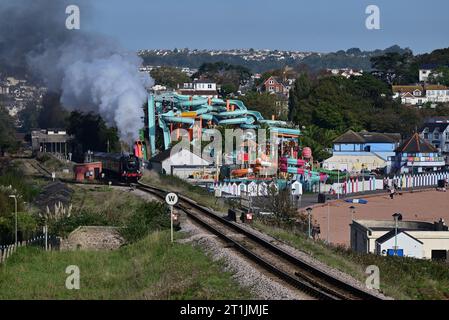 GWR 4200 class tank engine No 4277 'Hercules' passing Goodrington on the Dartmouth Steam Railway with a train for Kingswear. Stock Photo