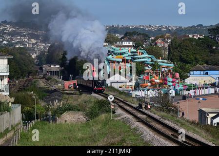 GWR 4200 class tank engine No 4277 'Hercules' passing Goodrington on the Dartmouth Steam Railway with a train for Kingswear. Stock Photo