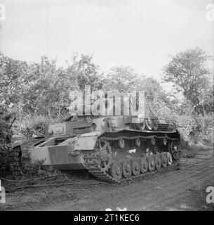 THE BRITISH ARMY IN FRANCE 1944 - Knocked-out German PzKpfw IVD tank ...