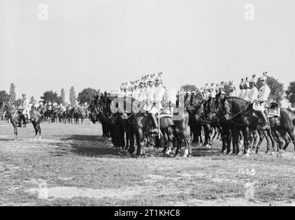 The Imperial German Army 1890 - 1913 The Garde du Corps on parade ...
