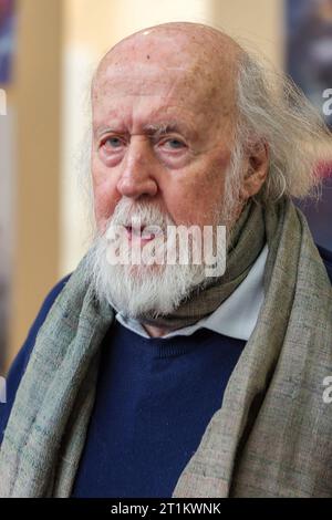 Brussels Books fair - The astrophysician Hubert Reeves comes to ...