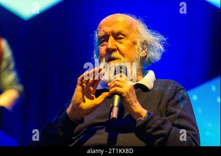 Brussels Books fair - The astrophysician Hubert Reeves comes to ...
