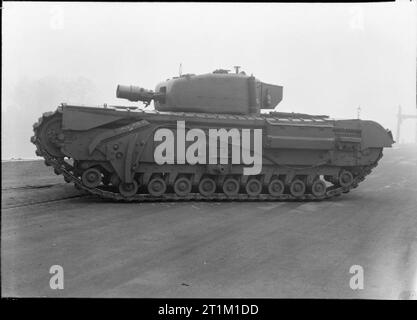 Tanks and Afvs of the British Army 1939-45 Churchill AVRE with spigot mortar Stock Photo