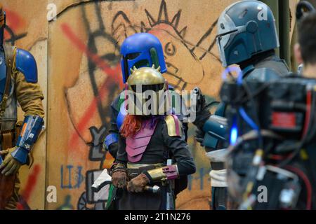 New York, United States. 14th Oct, 2023. General view of participants during New York Comic Con 2023 - Day 3 at the Javits Center on October 14, 2023 in New York City. The 2023 edition of New York Comic a New York and is being held at the Javits Center for four days. Some 200,000 people are expected at the Javits Center this weekend. (Photo by Deccio Serrano/NurPhoto) Credit: NurPhoto SRL/Alamy Live News Stock Photo