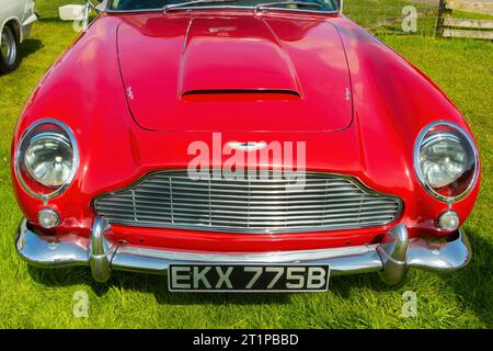 front vintage red Aston Martin DB5 1964 EKX 775 B Stock Photo