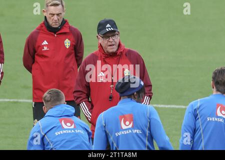 Brussels, Belgium. 15th Oct, 2023. Sweden's head coach Janne Andersson pictured during a training session of the Swedish national soccer team, at the King Baudouin stadium (Stade Roi Baudouin - Koning Boudewijn stadion), Sunday 15 October 2023. The Belgian national soccer team Red Devils are playing against Sweden on Monday, match 7/8 in Group F of the Euro 2024 qualifications. BELGA PHOTO BRUNO FAHY Credit: Belga News Agency/Alamy Live News Stock Photo
