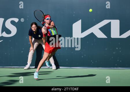 Monastir, Monastir, Tunisia. 15th Oct, 2023. Carole Monnet (FRA) in action during the JASMIN OPEN MONASTIR - Monastir - Womens Tennis, WTA250 (Credit Image: © Mathias Schulz/ZUMA Press Wire) EDITORIAL USAGE ONLY! Not for Commercial USAGE! Credit: ZUMA Press, Inc./Alamy Live News Stock Photo