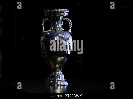 16 October 2023, Hesse, Frankfurt/Main: The UEFA EURO trophy is presented during a press conference for the 2024 European Championship at the Frankfurt stadium. Photo: Arne Dedert/dpa Stock Photo