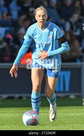 Joie Stadium, Sportcity, Manchester, England. 15th October 2023. Alanna Kennedy #33 of Manchester City Women on the ball, during Manchester City Women Football Club V Bristol City Women's Football Club at Joie Stadium, in the Barclays Women's Super League/Women’s Super League. (Credit Image: ©Cody Froggatt/Alamy Live News) Stock Photo