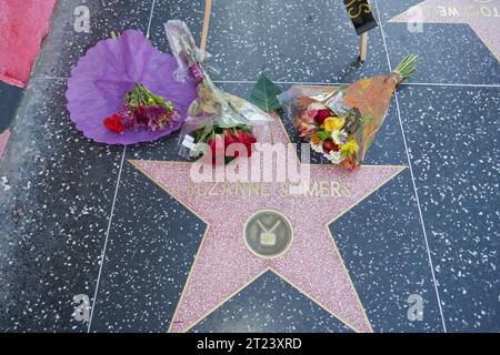 Los Angeles, California, USA 16th October 2023 Actress Suzanne Somers Hollywood Walk of Fame Star with Flowers placed on it today on October 16, 2023 in Los Angeles, California, USA. Suzanne Somers died yesterday at her home in Palm Springs. Photo by Barry King/Alamy Live News Stock Photo