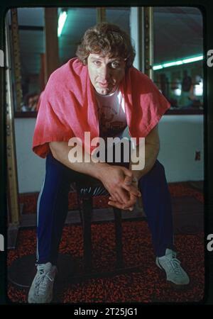 Four time olympic gold medalist Al Oerter cools off after a weight lifting workout at a gym in Long Island. He won his medals in the discuss throwing events and is one of the greatest Olympians in American history, Stock Photo