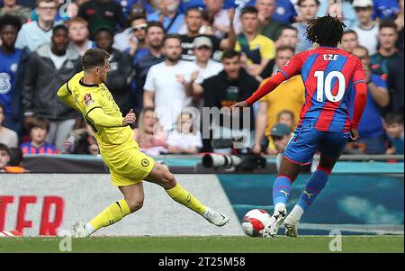 GOAL 2-0, Mason Mount of Chelsea scores to put Chelsea 2-0 ahead against Crystal Palace. - Chelsea v Crystal Palace, The Emirates FA Cup Semi Final, Wembley Stadium, London - 17th April 2022 Editorial Use Only Stock Photo