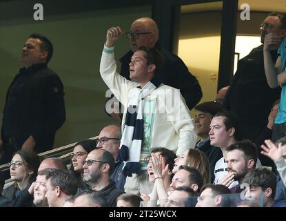 Actor Rafferty Law & son of Jude Law looks animated as he watches Tottenham Hotspur v Arsenal from the stands at Tottenham Hotspur Stadium, London. - Tottenham Hotspur v Arsenal, Premier League, Tottenham Hotspur Stadium, London, UK - 12th May 2022 Editorial Use Only - DataCo restrictions apply Stock Photo