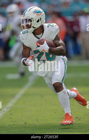 Miami Dolphins running back Salvon Ahmed (26) carries the during NFL ...