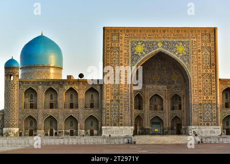 Tilya Kori in Registan Square, Samarkand, Uzbekistan Stock Photo