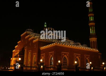 21st August 2014, Dubai, United Arab Emirates. Beautiful night view of Al Salam Masjid mosque from Dubai Barsha. Stock Photo