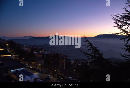 tramonto invernale a San Marino Stock Photo