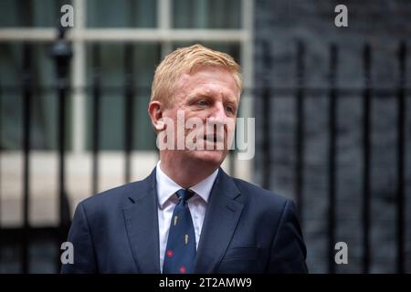 London, England, UK. 18th Oct, 2023. Deputy Prime Minister and Chancellor of the Duchy of Lancaster OLIVER DOWDEN is seen outside 10 Downing Street. (Credit Image: © Tayfun Salci/ZUMA Press Wire) EDITORIAL USAGE ONLY! Not for Commercial USAGE! Stock Photo