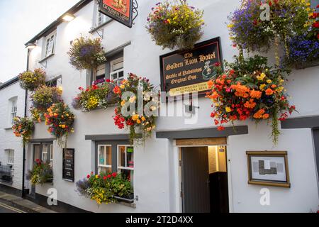 Padstow Cornwall, the Golden Lion hotel and restaurant, oldest Inn in Padstow,England,UK,2023 Stock Photo