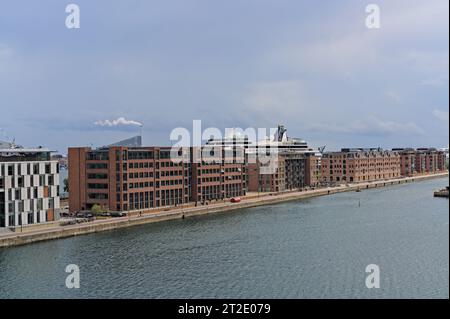 Curated visual reference: Gallery Detail: View Of The Harbor And The Langelinie Pier With A