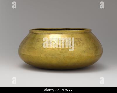 Bowl, 14th century, Attributed to Iran, Brass; originally inlaid